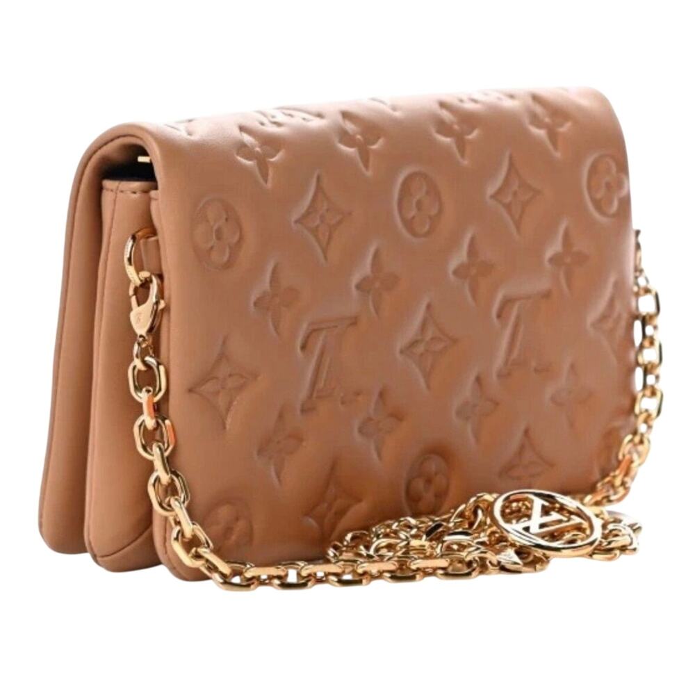 Louis Vuitton Pochette Coussin in Camel Leather